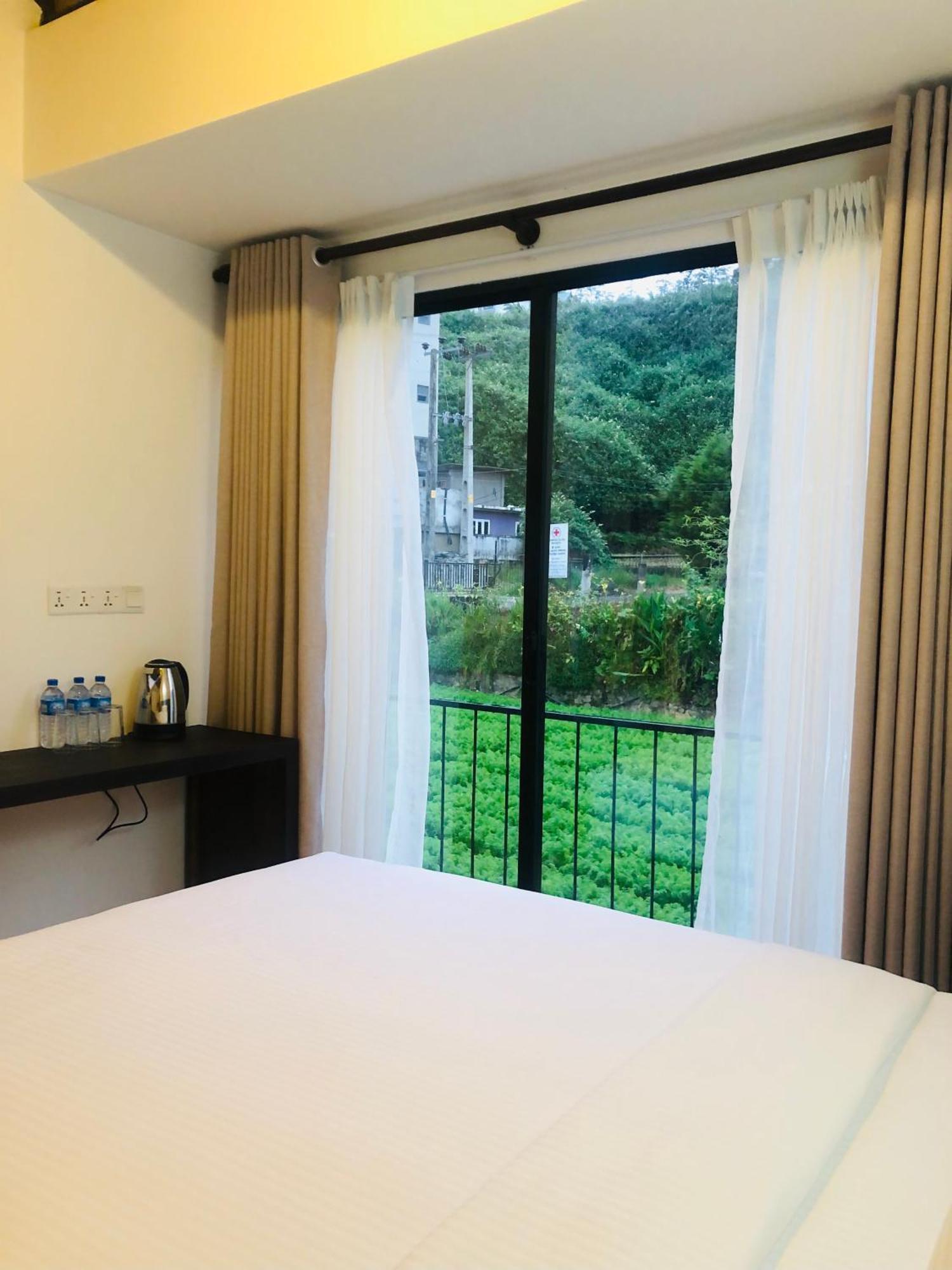 R21 Nuwara Eliya Hotel Exterior foto